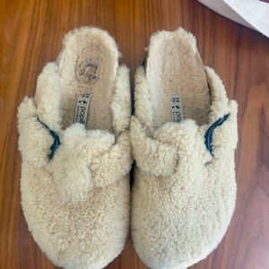 Birkenstock big buckle platform clog